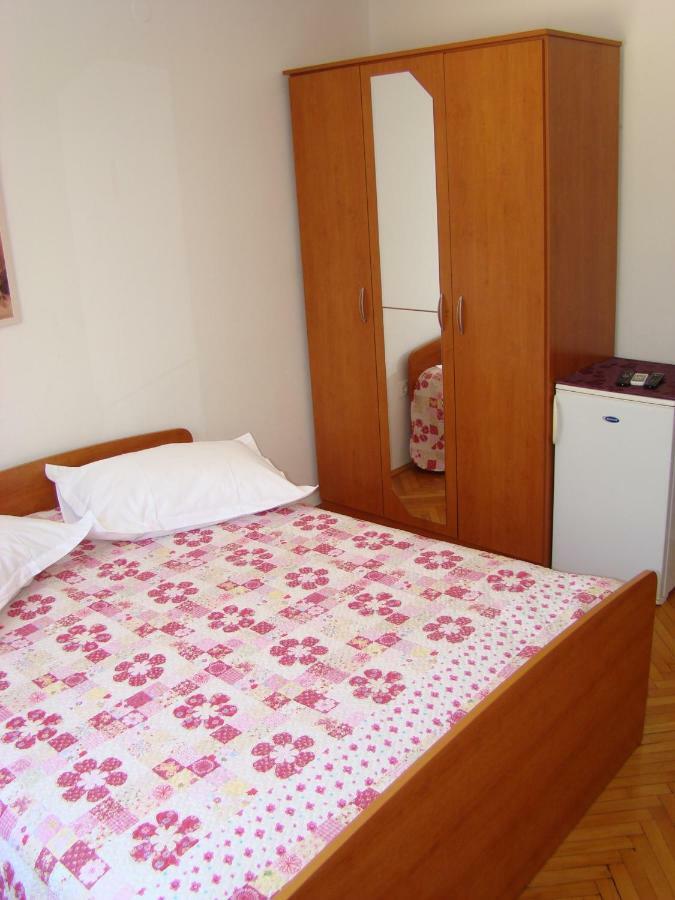 Apartments Ada Tučepi Eksteriør billede